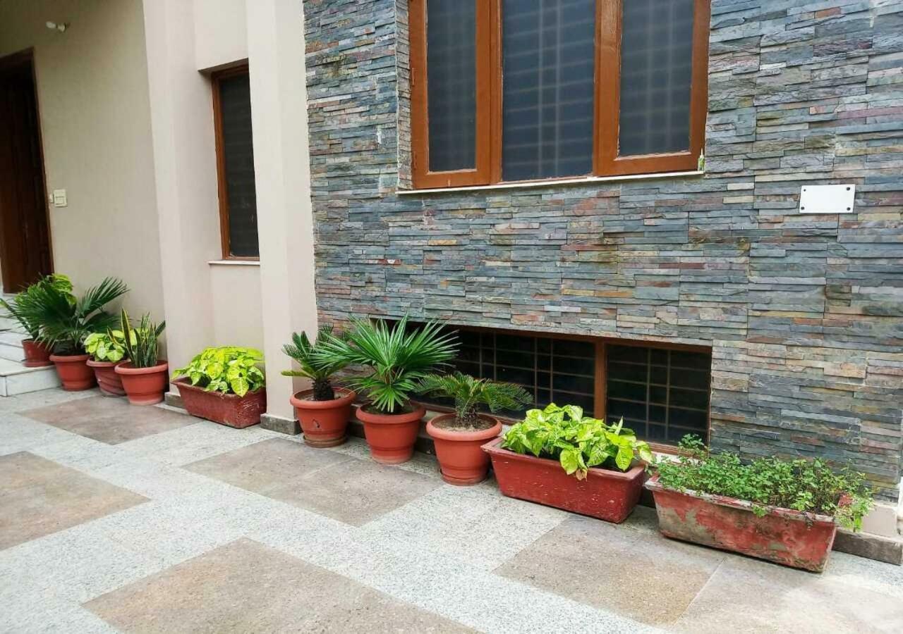 Hotel J P Residency Greater Noida Exterior foto